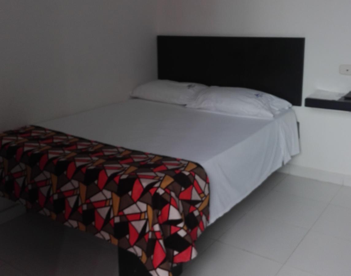 Rio Hotel Montería エクステリア 写真