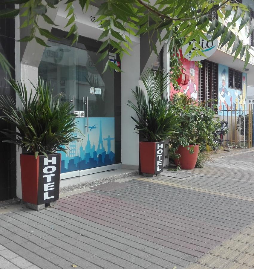 Rio Hotel Montería エクステリア 写真