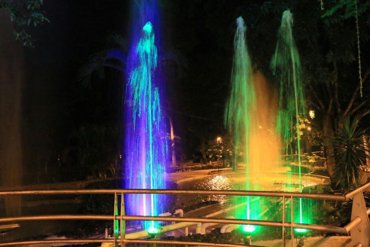 Rio Hotel Montería エクステリア 写真